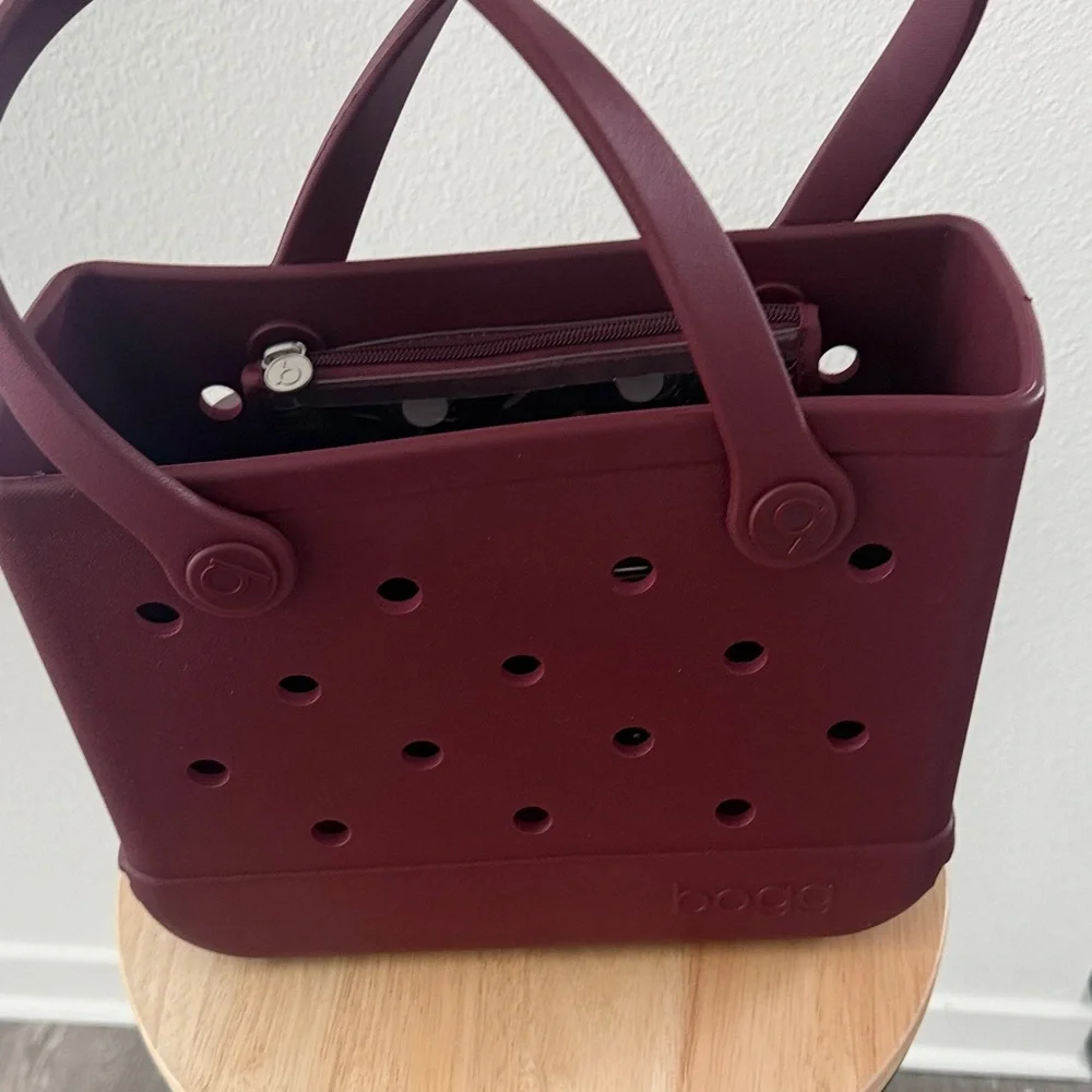 Bitty BOGG BAG Wine Color- BRAND NEW with tags! - Picture 4 of 11